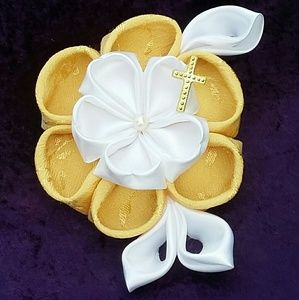 Kanzashi Hair Comb NWOT Prom Event Gift Woman's Hand Crafted